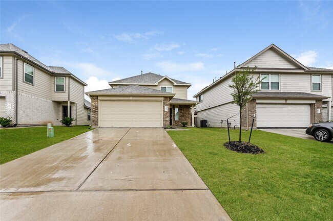 Primary Photo - 23699 Goodfellow Dr