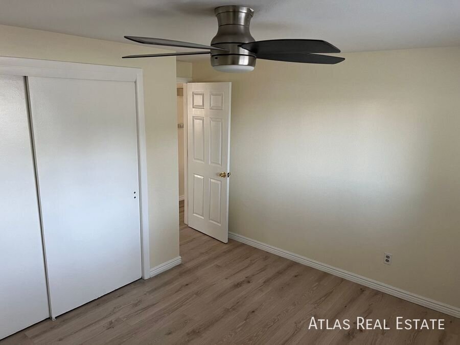 Building Photo - 2840 Montebello Dr W