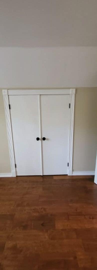 Building Photo - Home on Corner lot in Wood Valley