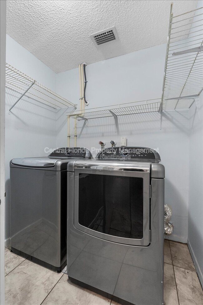 Building Photo - 508 Glade Ct