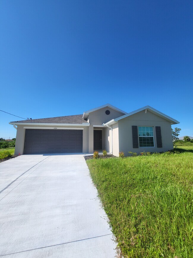 Primary Photo - 1204 NW 13th Terrace