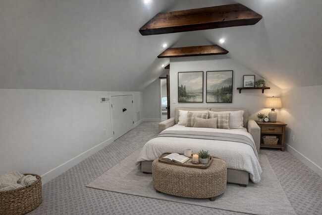 Building Photo - Amazing Brand New Renovated Farmhouse. Don't Miss.