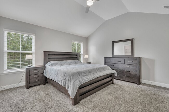 Building Photo - 174 Horizon Ln