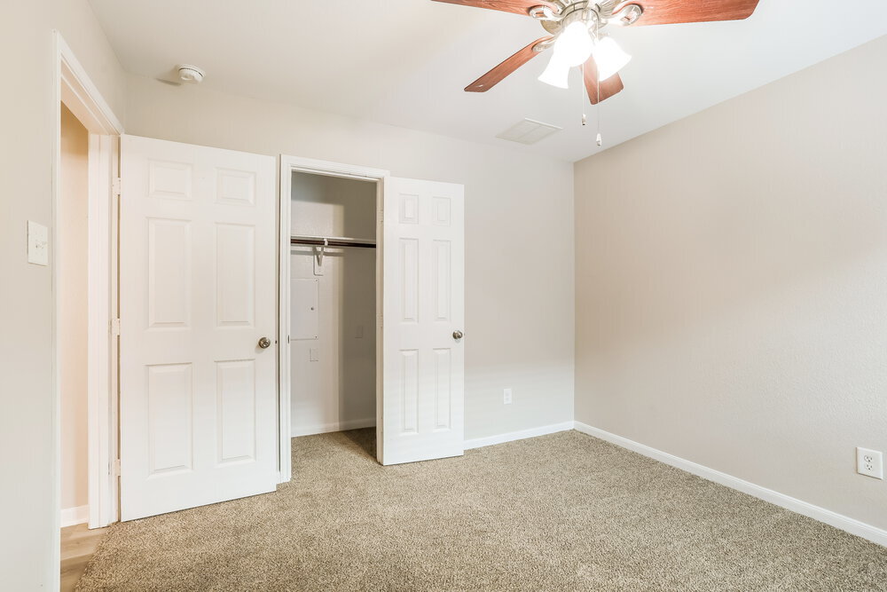 Building Photo - 21519 Kings Bend Dr