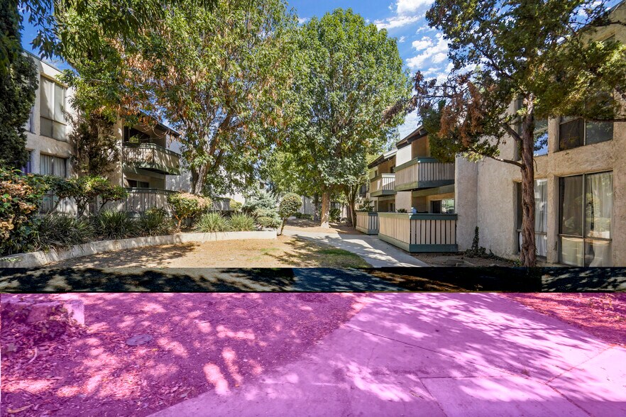 Building Photo - 8601 International Ave