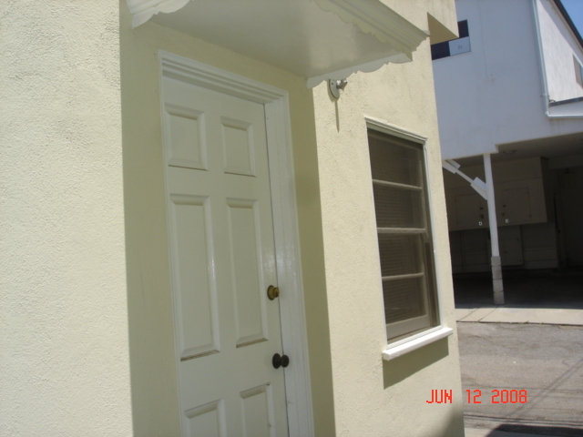 Building Photo - 917 15th St