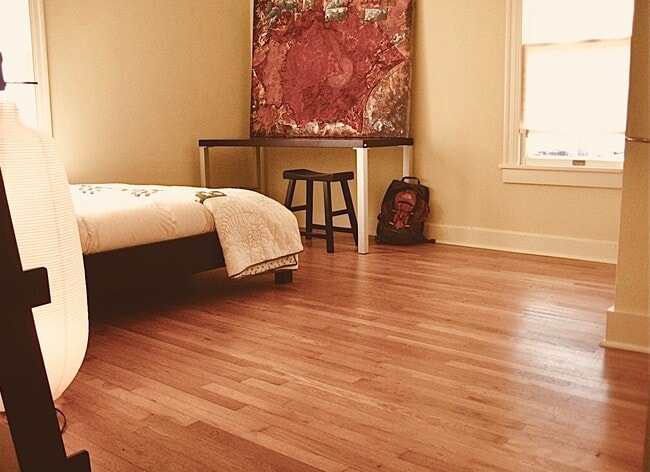 Building Photo - 1306 Oxford Ave