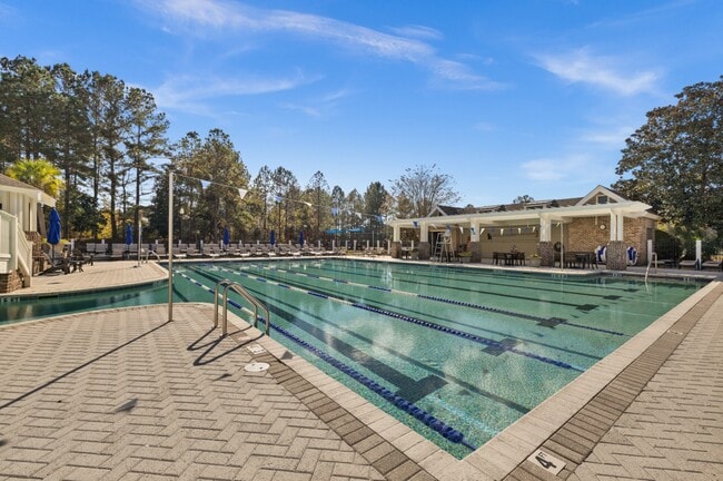 Building Photo - 119 Holloway Hl