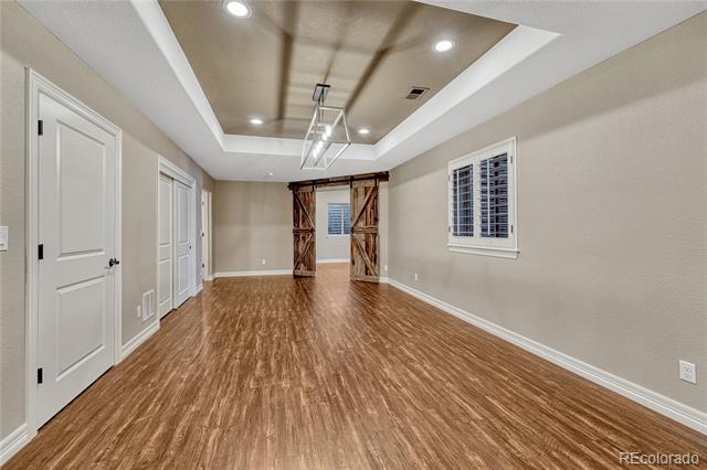 Building Photo - 9797 Sunset Hill Cir