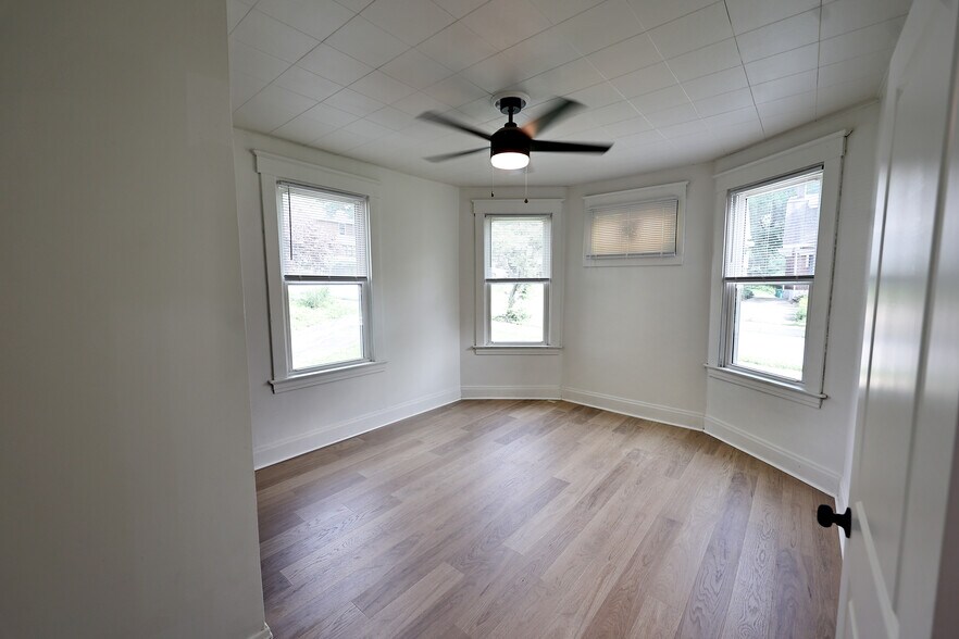 Building Photo - 2902 Eggers Pl