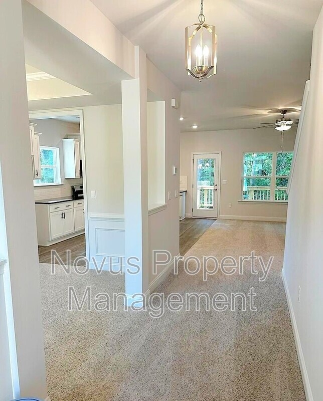 Building Photo - 200 Laney Dr