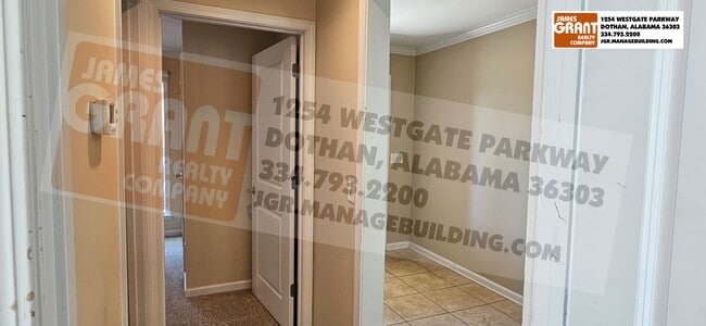 Building Photo - 302 Brushfire Dr