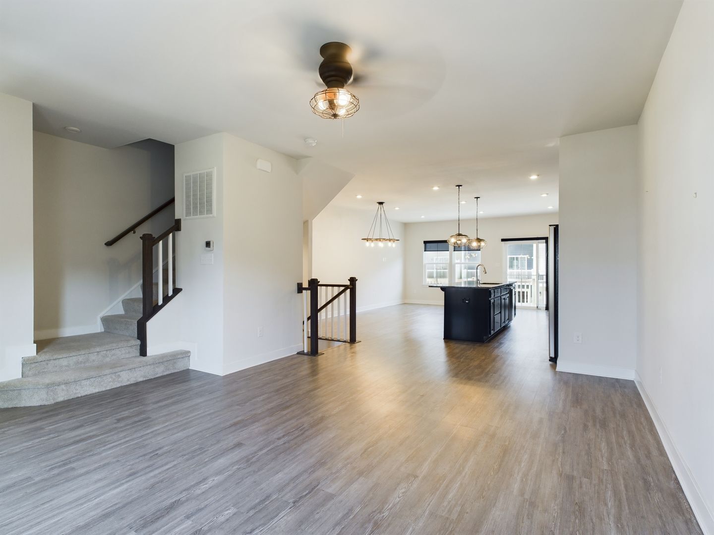 Building Photo - 537 Crofton Village Terrace
