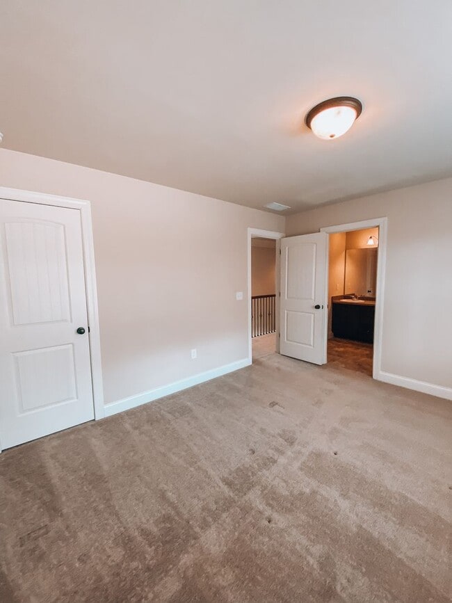 Building Photo - HOUSE FOR RENT!! MONROE GA
