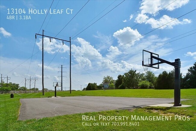 Building Photo - 13104 Holly Leaf Ct