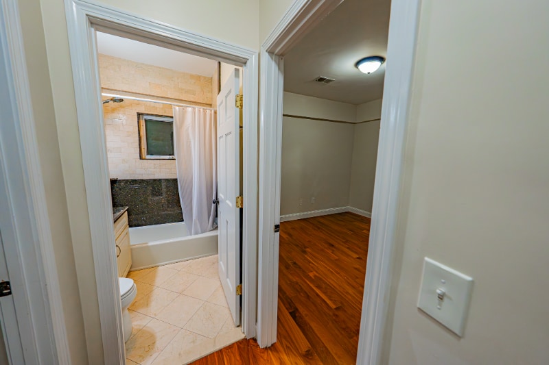 Building Photo - 290 Broadway