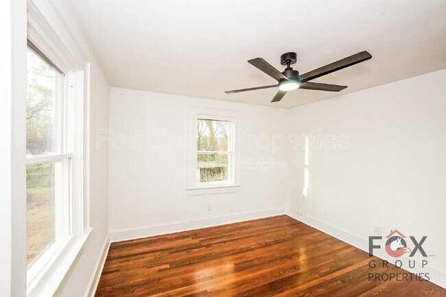 Building Photo - 1522 7th Ave Dr SW