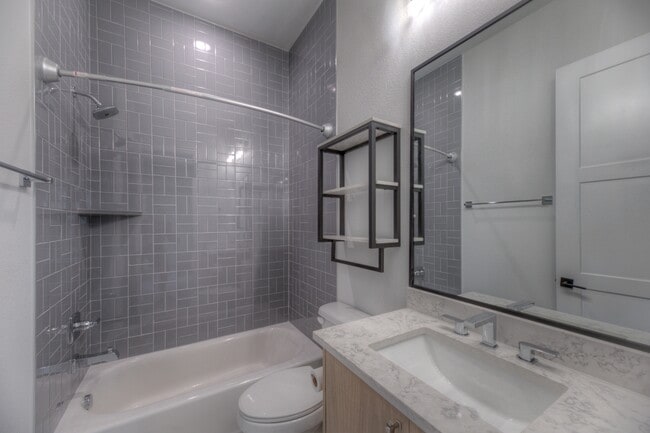 Building Photo - 4608 S Retana Ave W