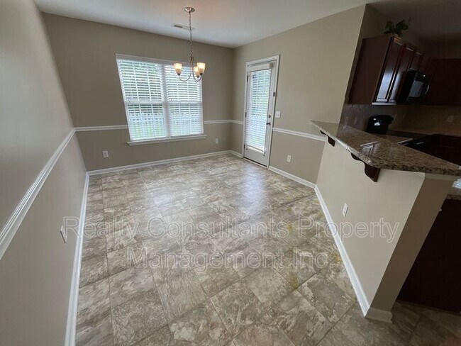 Building Photo - 6143 Trotting Pl