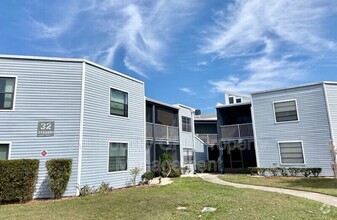 Building Photo - 4001 Atrium Dr