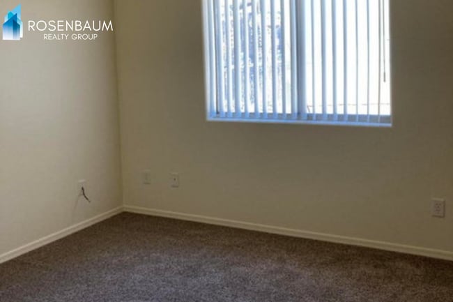 Building Photo - 8049 E Jacque Dr