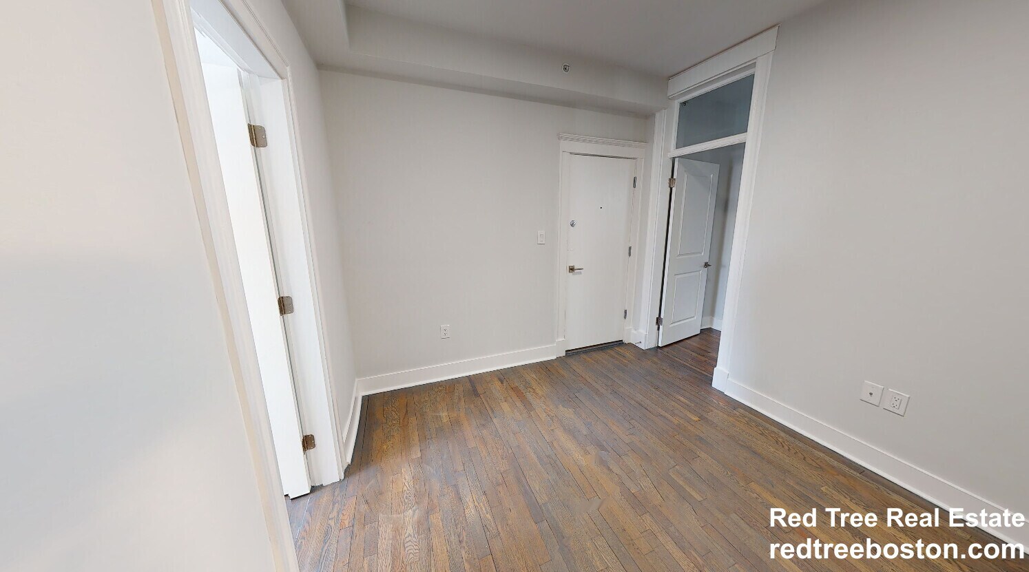 Building Photo - 81 Park Dr