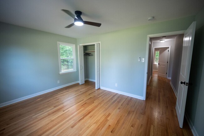 Building Photo - 6561 Huntsboro Rd