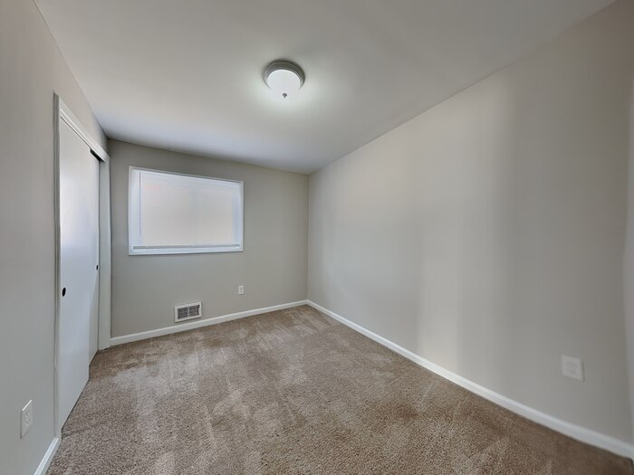 Building Photo - 1206 Brixton Rd