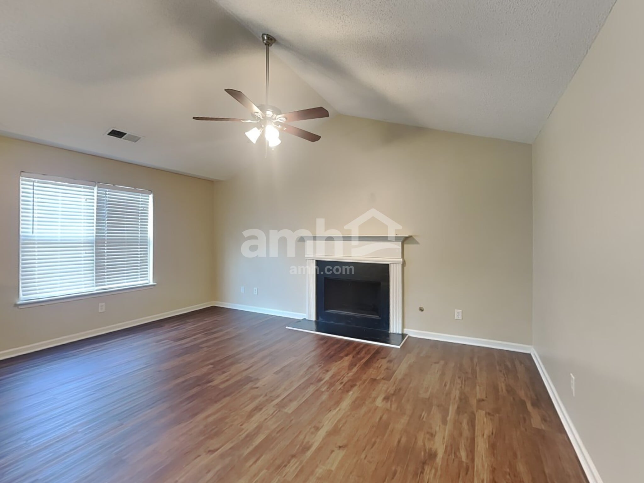 Building Photo - 4009 Snowshoe Ct NW