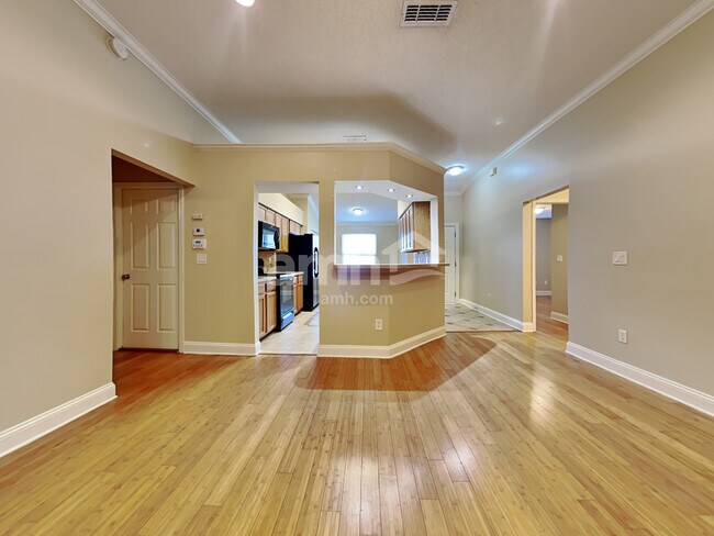 Building Photo - 2981 Waters View Cir