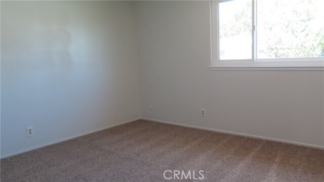 Building Photo - 9684 Paseo De Oro