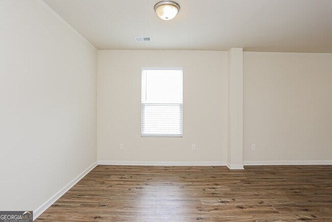 Building Photo - 130 Betty Ann Ln
