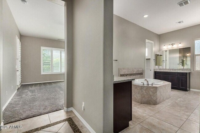 Building Photo - 15430 S 183rd Dr