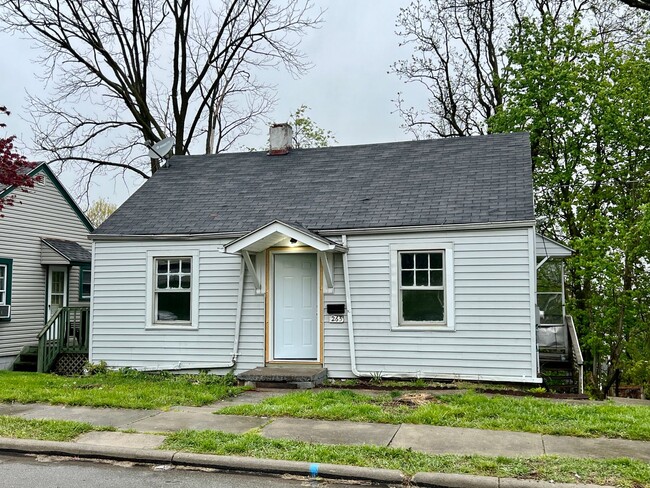 Primary Photo - Small ranch with basement