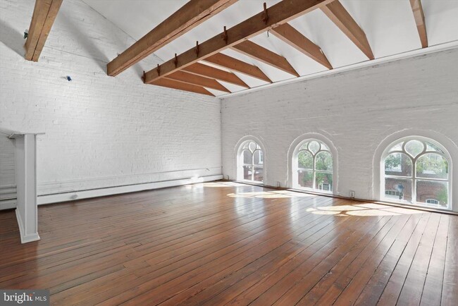 Building Photo - 317 Cameron St