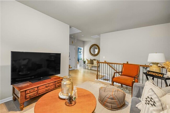 Building Photo - 3185 Andover Trl