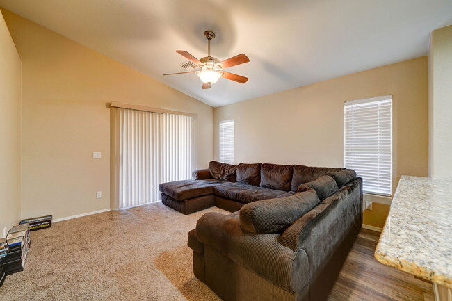 Building Photo - 41375 W Cahill Dr