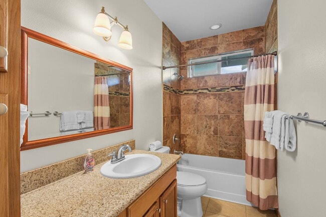 Building Photo - 73-1311 Nawahie Loop