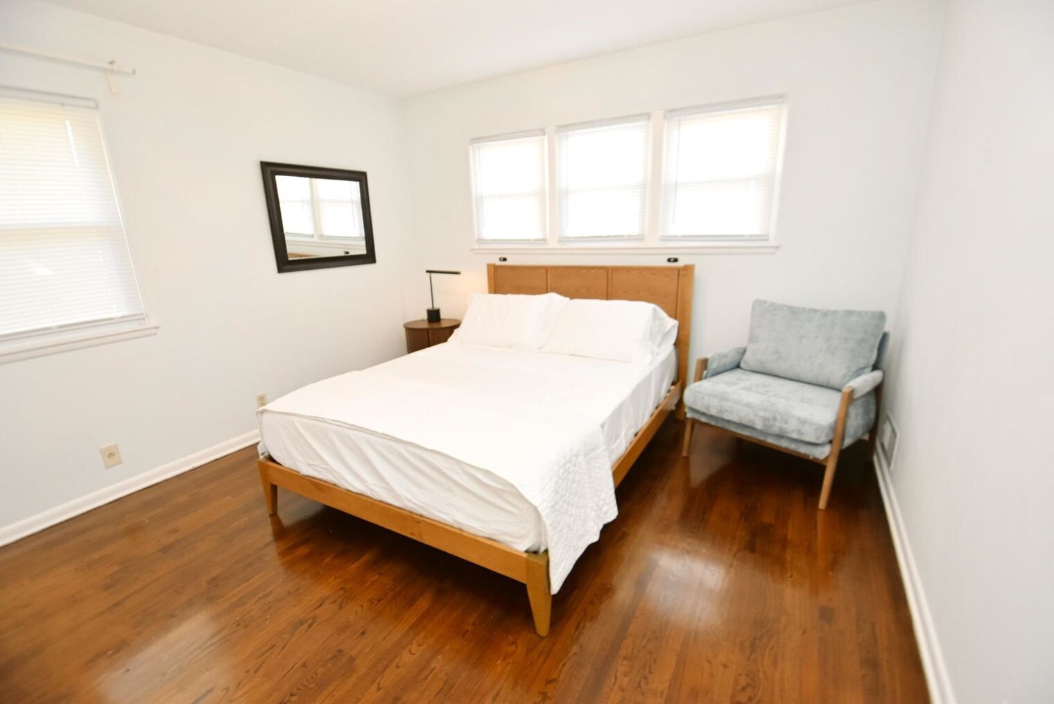 Building Photo - 426 E Pokagon St