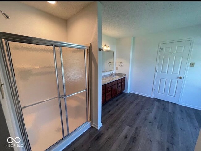 Building Photo - 12550 E 131st St