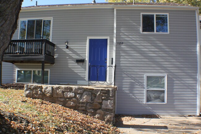 Primary Photo - 11212 College Ave