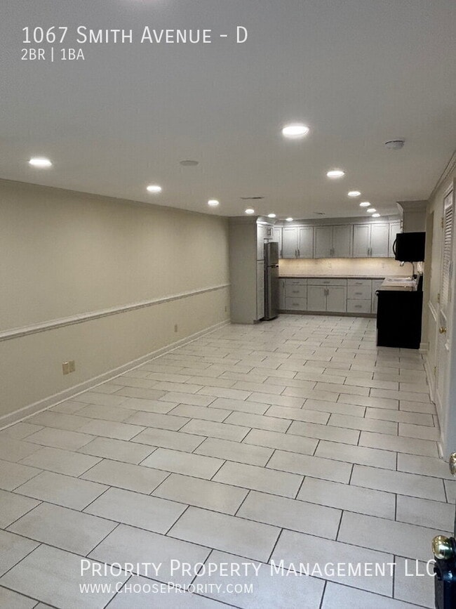 Building Photo - 1067 Smith Ave