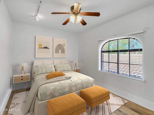 Building Photo - 6125 N 28th Pl