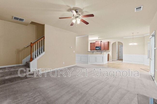Building Photo - 2203 Grandwood Ln