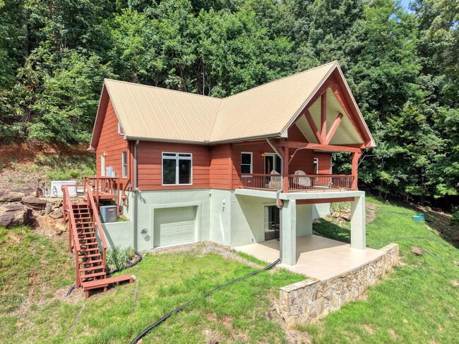 Building Photo - 358 Kellie Dr II