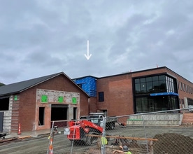 Building Photo - 345 Main St