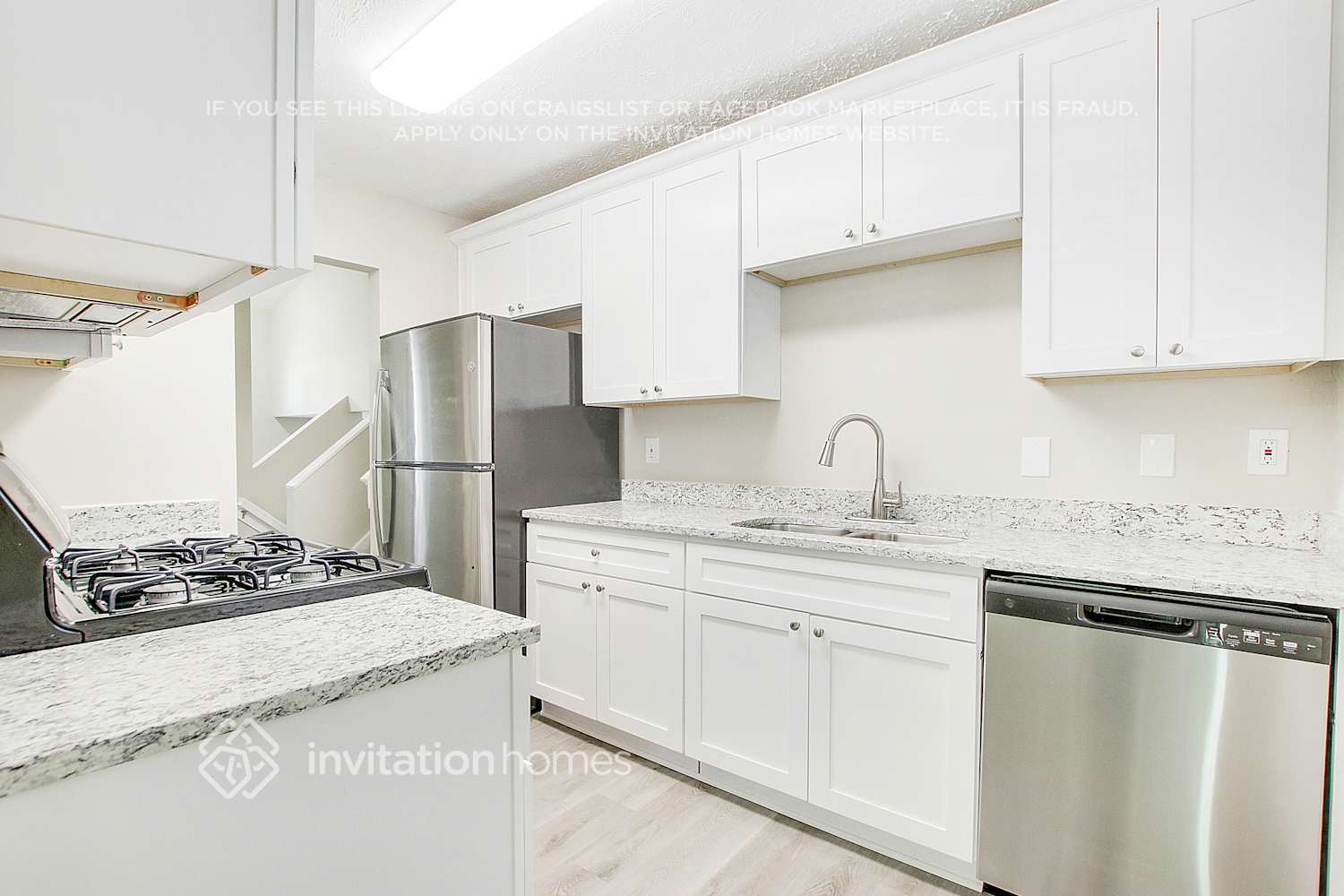 Building Photo - 1599 Clifton Downs Dr SE