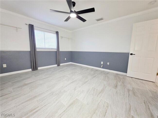 Building Photo - 1625 N Gator Cir