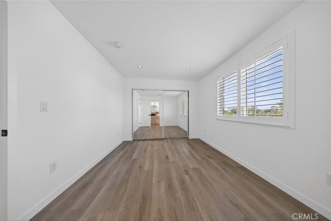 Building Photo - 14827 Dearborn St