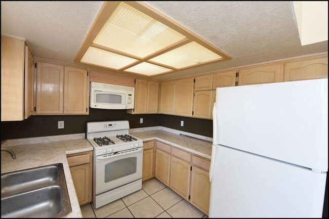 Building Photo - 11466 Napolske Ct